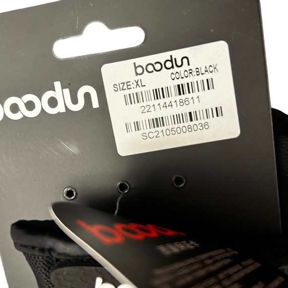 Unisex black cycling,‎ motorcycle, ski athletic thin gloves new Large fits small - Picture 2 of 4